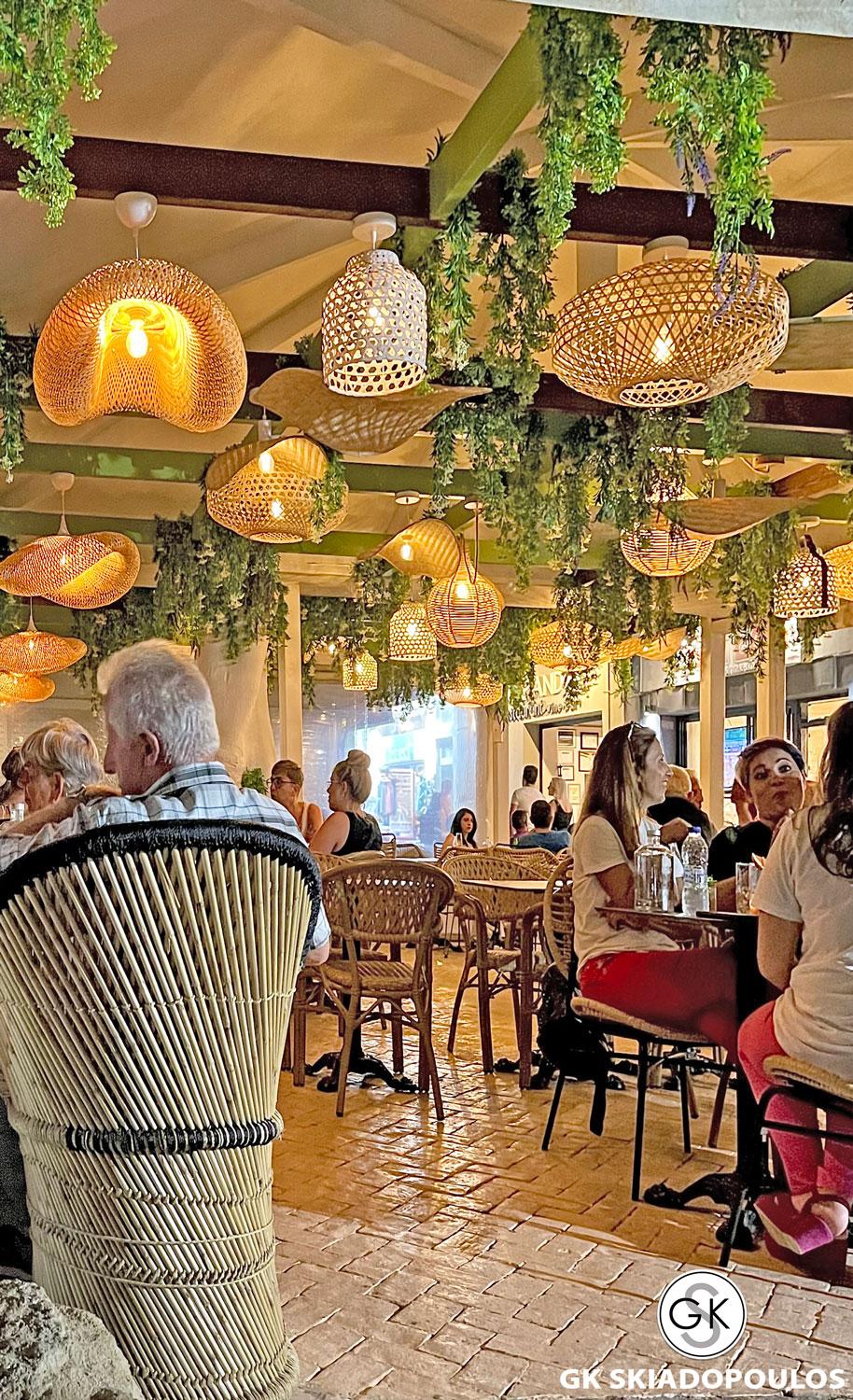 NUEVO café bar restaurant Interior Design - 12